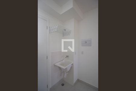 Área de Serviço de apartamento para alugar com 2 quartos, 33m² em Piqueri, São Paulo