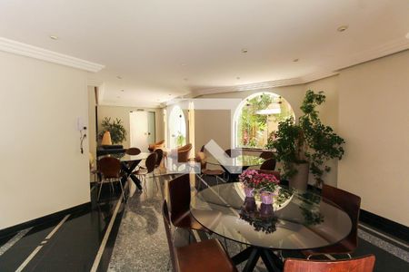 Apartamento à venda com 156m², 3 quartos e 3 vagas Apartamento à venda com 156m², 3 quartos e 3 vagasÁrea comum - Salão de festas