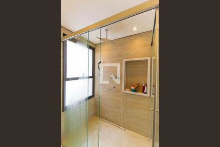 Apartamento à venda com 156m², 3 quartos e 3 vagas Apartamento à venda com 156m², 3 quartos e 3 vagasBanheiro da Suíte 2