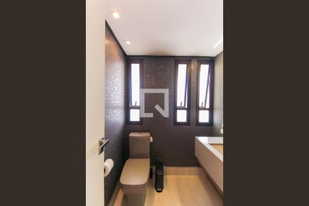 Apartamento à venda com 156m², 3 quartos e 3 vagas Apartamento à venda com 156m², 3 quartos e 3 vagasLavabo