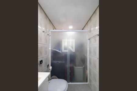 Casa à venda com 200m², 2 quartos e sem vaga Casa à venda com 200m², 2 quartos e sem vagaBanheiro