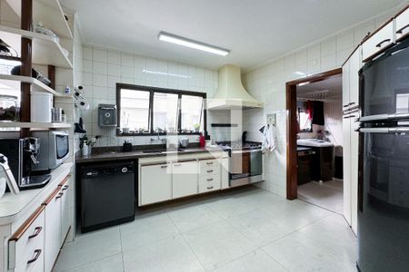 Apartamento à venda com 200m², 3 quartos e 3 vagas Apartamento à venda com 200m², 3 quartos e 3 vagasCozinha