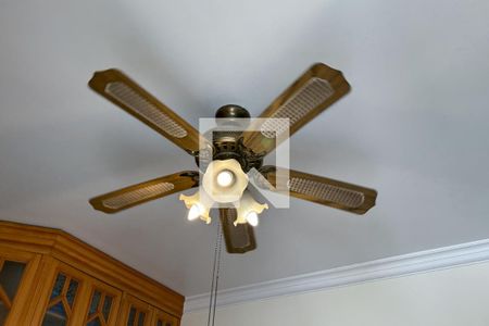 Apartamento à venda com 200m², 3 quartos e 3 vagas Apartamento à venda com 200m², 3 quartos e 3 vagasSuite 1