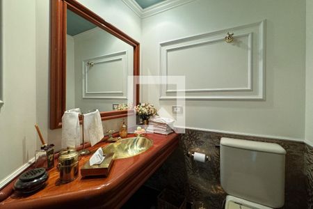 Apartamento à venda com 200m², 3 quartos e 3 vagas Apartamento à venda com 200m², 3 quartos e 3 vagasLavabo
