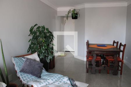 Apartamento à venda com 63m², 2 quartos e 1 vagaSala