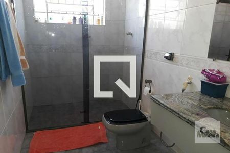 Apartamento à venda com 113m², 3 quartos e 1 vaga Apartamento à venda com 113m², 3 quartos e 1 vagaBanheiro