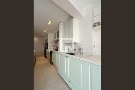 Apartamento à venda com 68m², 2 quartos e 1 vagaCozinha 