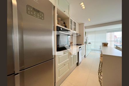 Apartamento à venda com 68m², 2 quartos e 1 vagaCozinha 