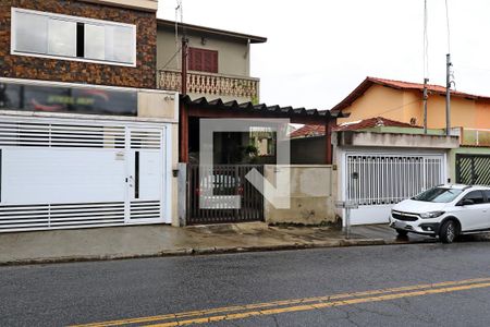 Casa à venda com 166m², 3 quartos e 1 vagaFachada