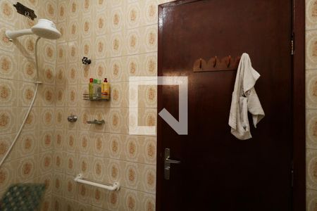 Casa à venda com 166m², 3 quartos e 1 vagaBanheiro 2