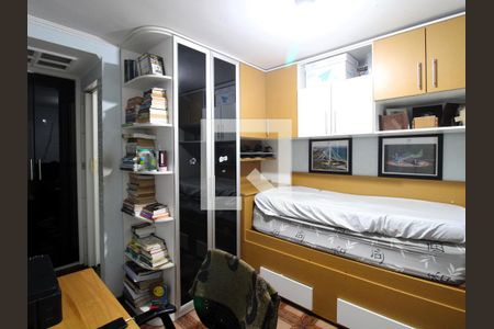 Casa à venda com 180m², 5 quartos e 1 vagaSuíte 2