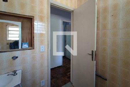 Casa à venda com 49m², 3 quartos e 2 vagasBanheiro