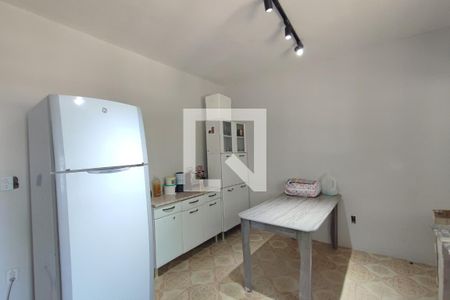 Casa à venda com 49m², 3 quartos e 2 vagasCozinha