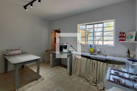 Casa à venda com 49m², 3 quartos e 2 vagasCozinha