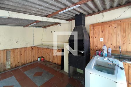 Casa à venda com 49m², 3 quartos e 2 vagasÁrea de Serviço