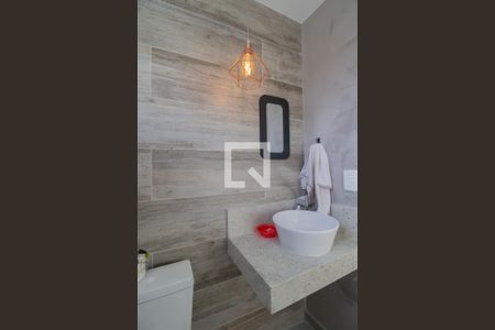 Casa para alugar com 254m², 4 quartos e 2 vagas Casa para alugar com 254m², 4 quartos e 2 vagasLavabo 1