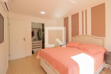 Casa para alugar com 254m², 4 quartos e 2 vagas Casa para alugar com 254m², 4 quartos e 2 vagasSuíte master