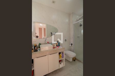 Casa para alugar com 254m², 4 quartos e 2 vagas Casa para alugar com 254m², 4 quartos e 2 vagasBanheiro da Suíte 3