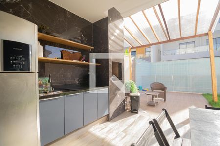 Casa para alugar com 254m², 4 quartos e 2 vagas Casa para alugar com 254m², 4 quartos e 2 vagasChurrasqueira