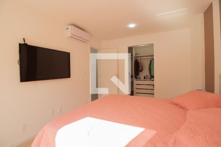 Casa para alugar com 254m², 4 quartos e 2 vagas Casa para alugar com 254m², 4 quartos e 2 vagasSuíte master