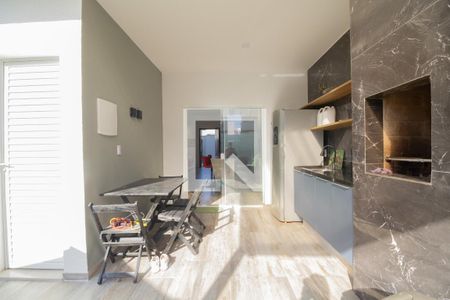 Casa para alugar com 254m², 4 quartos e 2 vagas Casa para alugar com 254m², 4 quartos e 2 vagasChurrasqueira