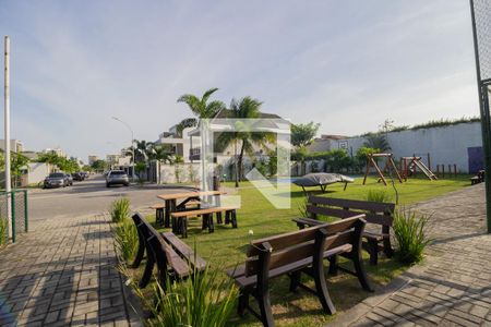 Casa para alugar com 254m², 4 quartos e 2 vagas Casa para alugar com 254m², 4 quartos e 2 vagasÁrea comum