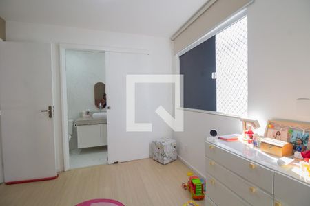 Casa para alugar com 254m², 4 quartos e 2 vagas Casa para alugar com 254m², 4 quartos e 2 vagasQuarto 1 - Suíte