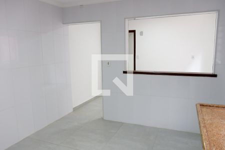 Casa para alugar com 200m², 2 quartos e 2 vagas Casa para alugar com 200m², 2 quartos e 2 vagasCozinha