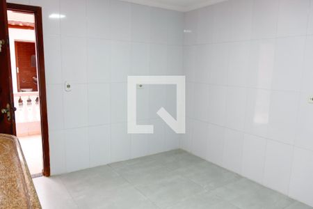 Casa para alugar com 200m², 2 quartos e 2 vagas Casa para alugar com 200m², 2 quartos e 2 vagasCozinha