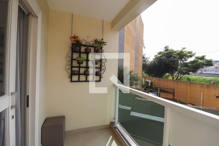 Apartamento à venda com 84m², 2 quartos e 1 vaga Apartamento à venda com 84m², 2 quartos e 1 vagaSacada