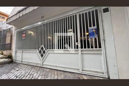 Casa à venda com 188m², 3 quartos e 2 vagas Casa à venda com 188m², 3 quartos e 2 vagasPlaquinha