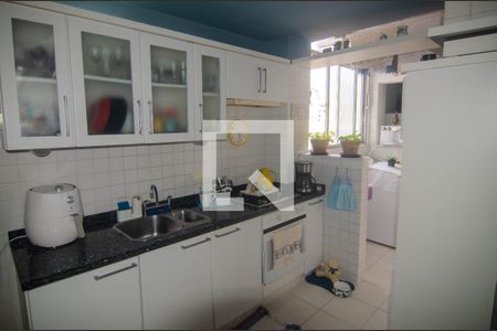 Apartamento à venda com 216m², 3 quartos e 1 vaga Apartamento à venda com 216m², 3 quartos e 1 vagaCozinha