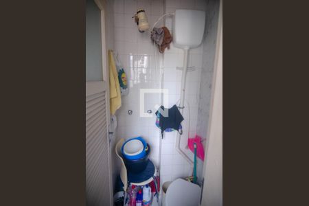 Apartamento à venda com 216m², 3 quartos e 1 vaga Apartamento à venda com 216m², 3 quartos e 1 vagaBanheiro de serviço