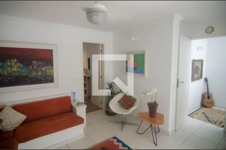 Apartamento à venda com 216m², 3 quartos e 1 vaga Apartamento à venda com 216m², 3 quartos e 1 vagaSala do 2 Andar