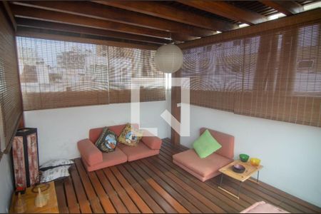 Apartamento à venda com 216m², 3 quartos e 1 vaga Apartamento à venda com 216m², 3 quartos e 1 vagaÁrea comum