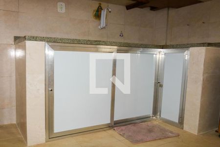 Apartamento à venda com 80m², 2 quartos e sem vaga Apartamento à venda com 80m², 2 quartos e sem vagaDespensa