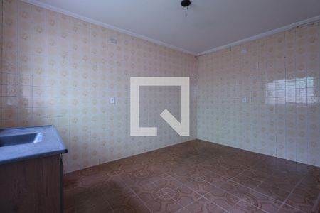 Casa à venda com 120m², 4 quartos e 6 vagasCozinha