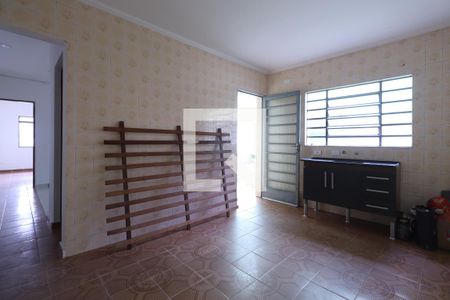 Casa à venda com 120m², 4 quartos e 6 vagasCozinha