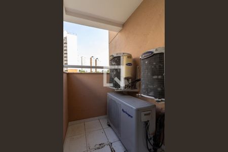 Apartamento à venda com 136m², 3 quartos e 3 vagas Apartamento à venda com 136m², 3 quartos e 3 vagasQuarto 3 Varanda