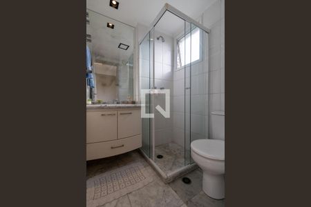 Apartamento à venda com 136m², 3 quartos e 3 vagas Apartamento à venda com 136m², 3 quartos e 3 vagasBanheiro do Quarto 2