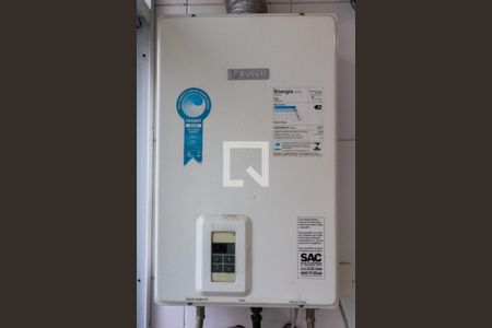 Apartamento à venda com 136m², 3 quartos e 3 vagas Apartamento à venda com 136m², 3 quartos e 3 vagasÁrea de Serviço