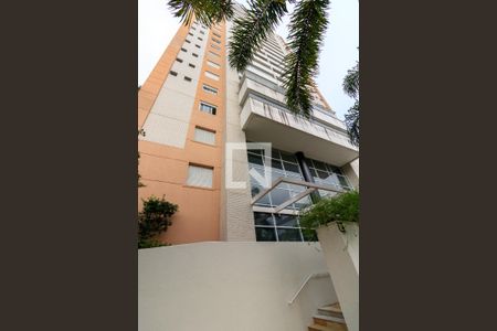 Apartamento à venda com 136m², 3 quartos e 3 vagas Apartamento à venda com 136m², 3 quartos e 3 vagasFachada