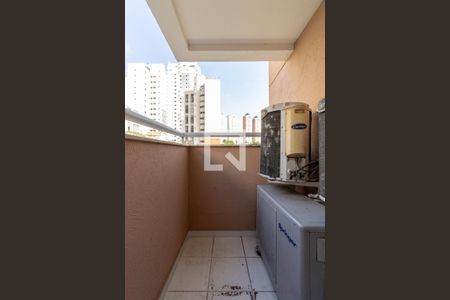 Apartamento à venda com 136m², 3 quartos e 3 vagas Apartamento à venda com 136m², 3 quartos e 3 vagasQuarto 3 Varanda