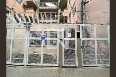 Apartamento à venda com 52m², 2 quartos e sem vaga Apartamento à venda com 52m², 2 quartos e sem vagaFachada