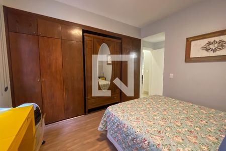 Apartamento à venda com 204m², 4 quartos e 1 vaga Apartamento à venda com 204m², 4 quartos e 1 vagaSuíte