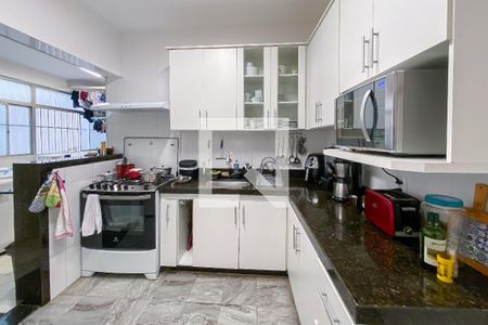 Apartamento à venda com 204m², 4 quartos e 1 vaga Apartamento à venda com 204m², 4 quartos e 1 vagaCozinha