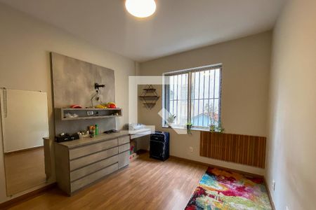 Apartamento à venda com 204m², 4 quartos e 1 vaga Apartamento à venda com 204m², 4 quartos e 1 vagaQuarto 2