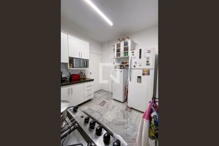 Apartamento à venda com 204m², 4 quartos e 1 vaga Apartamento à venda com 204m², 4 quartos e 1 vagaCozinha