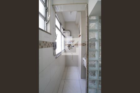 Apartamento à venda com 46m², 2 quartos e 1 vaga Apartamento à venda com 46m², 2 quartos e 1 vagaCozinha e Área de Serviço