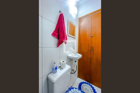 Casa à venda com 255m², 4 quartos e 6 vagasLavabo